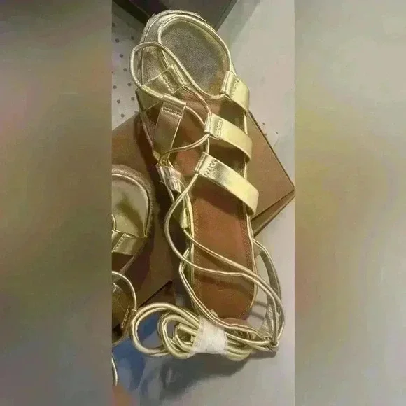 Asos Design Flatform Gladiator Sandals - Picture 4 of 9